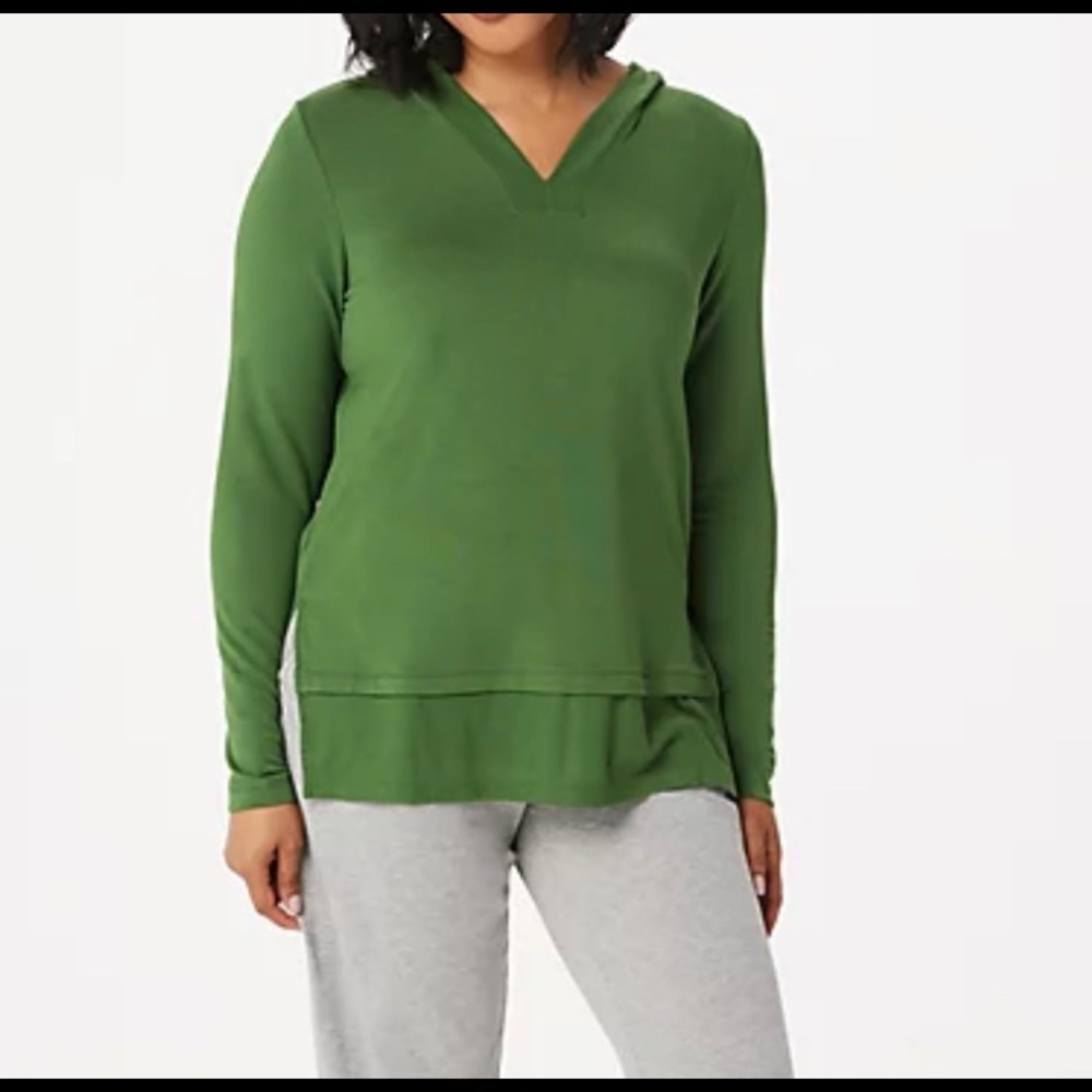 Cuddl Duds ultra soft hooded tunic